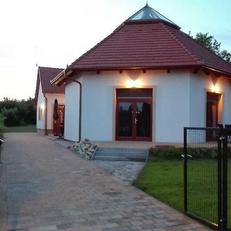 Egrelato Vendeghaz Apartment Balatonakali Exterior photo