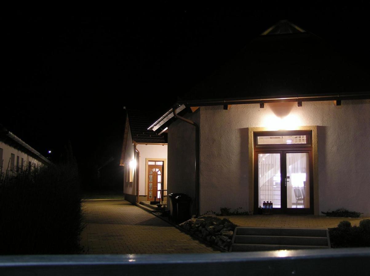 Egrelato Vendeghaz Apartment Balatonakali Exterior photo